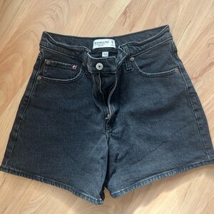 Abercrombie and Fitch The Dad Short | curve love